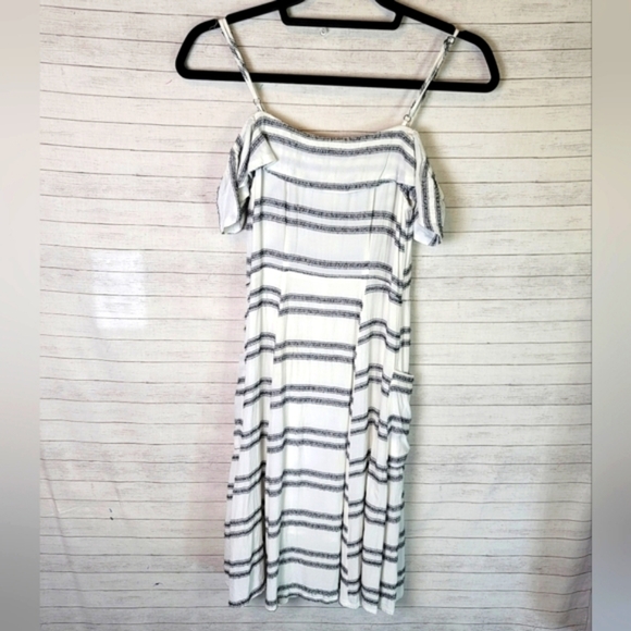 ASTR THE LABEL OFF SHOULDER STRIPED BUTTON FRONT DRESS, SZ XS - Picture 7 of 7